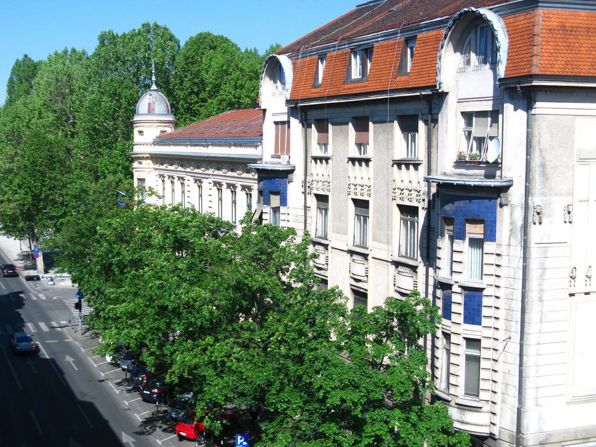 Downtown Apartamento Zagreb Exterior foto